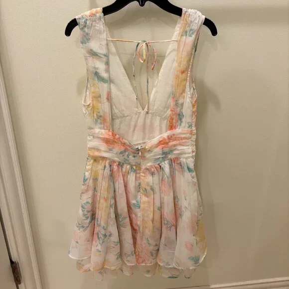 Abercrombie V-Neck Floral Flowy dress, Size Small, Pink, Yellow, Sage, White - Picture 2 of 3